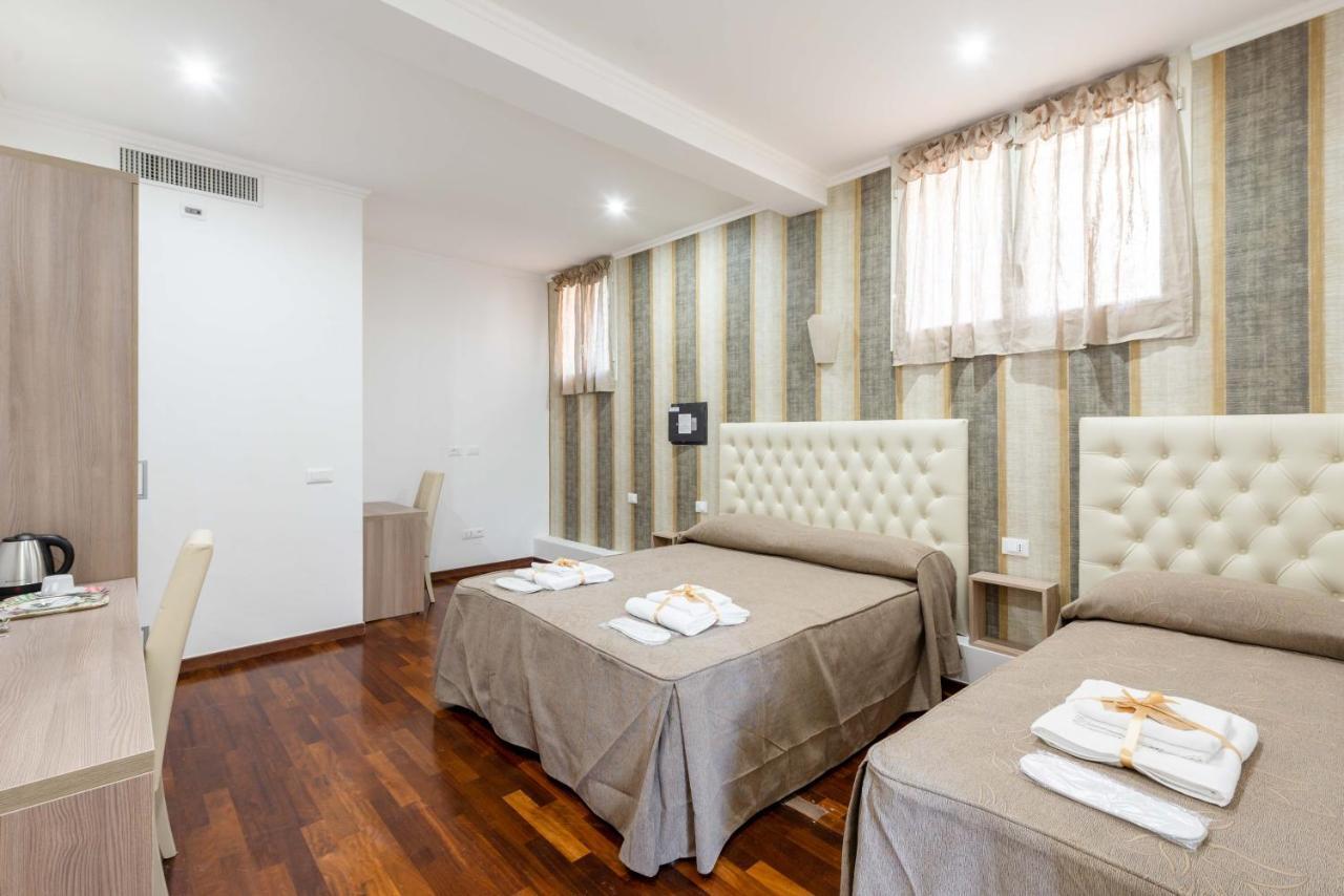 chèri luxury suite Rome Extérieur photo